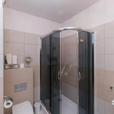 Warsaw Inside Apartments Exterior photo