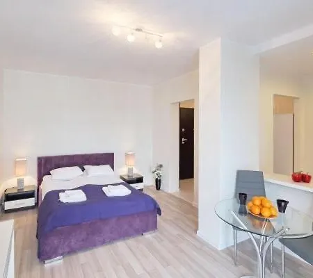 Warsaw Inside Apartments Exterior photo